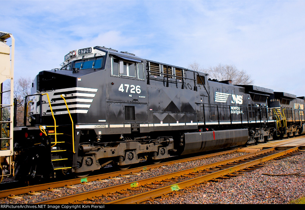 NS 4726